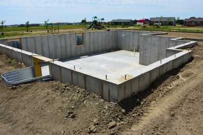 Build a Basement Foundation!